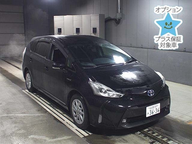 5728 Toyota Prius alpha ZVW41W 2015 г. (JU Gifu)